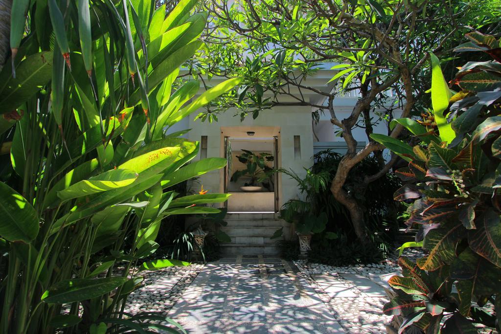 נוסא דואה Benoa Rose Residence One מראה חיצוני תמונה